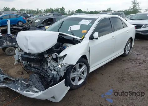 2012 Toyota Camry Se z USA, uszkodzony, nr VIN 4T1BF1FKXCU562020